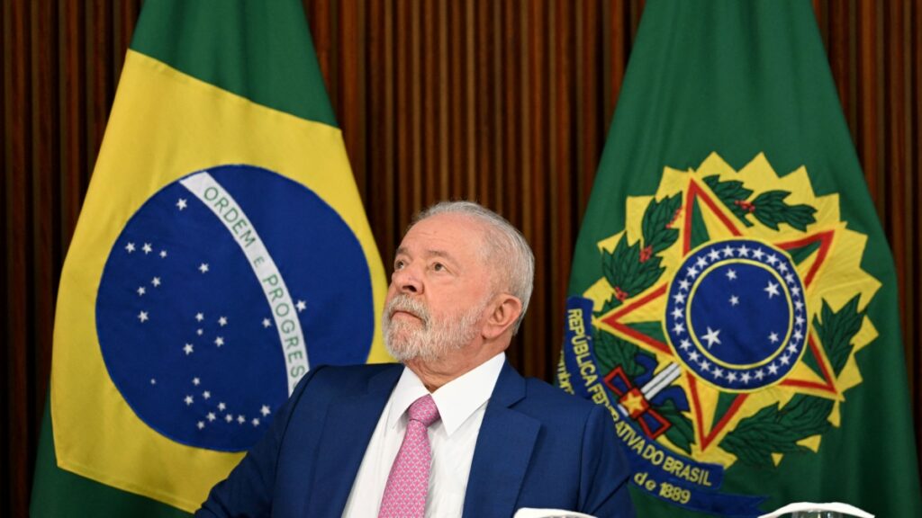 Lula dijo que gobernará para evitar el regreso de Bolsonaro