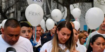 Conformidad de los padres de uno de los bebes muertos por la detención de la exdirectora