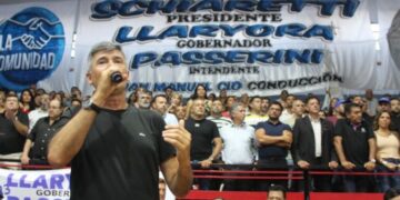 Passerini se lanzó para suceder a Llaryora en la Municipalidad