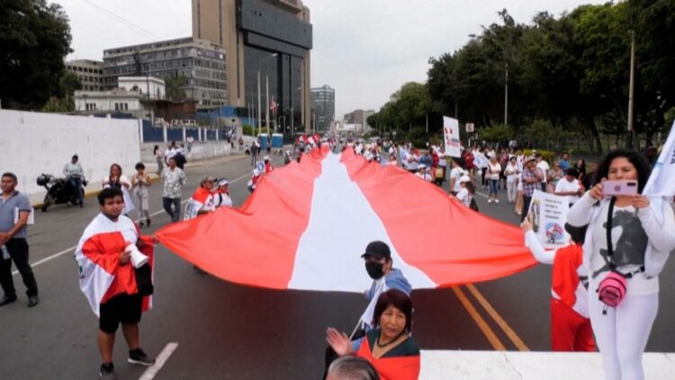 Se realizó otra huelga general