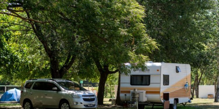 El camping San Martín ofrece un espacio para motorhomes