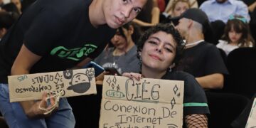 En Córdoba brindarán internet gratuito a 600.000 estudiantes
