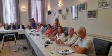 Los estatales presionan para discutir juntos las paritarias