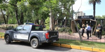 Revocaron el permiso de concesión al restaurante que contaminaba el lago con líquidos cloacales