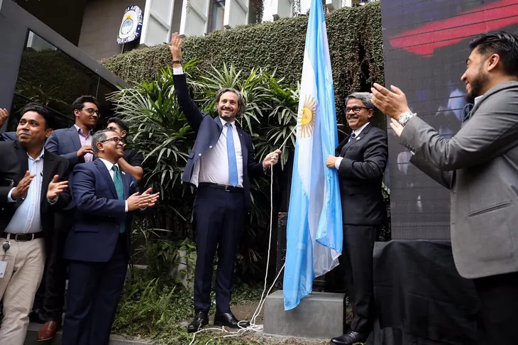 Argentina reabrió su embajada en Bangladesh en búsqueda de mayores exportaciones
