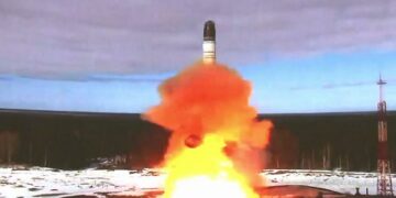 Putin amenaza con activar los misiles intercontinentales Sarmat