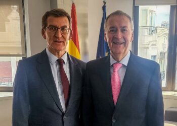 Schiaretti dialogó con el presidente del Partido Popular