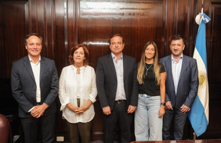 Carlos "Camau" Espínola, Alejandra Vigo, Guillermo Snopek, María Eugenia Catalfamo y Edgardo Kueider (Unidad Federal).