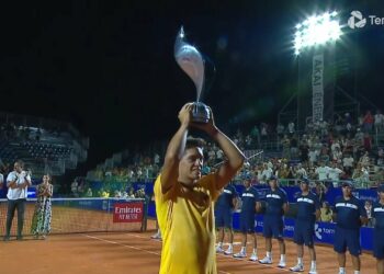Sebastián Báez se convirtió en campeón del Córdoba Open al vencer a Federico Coria