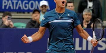 Etcheverry avanzó a octavos