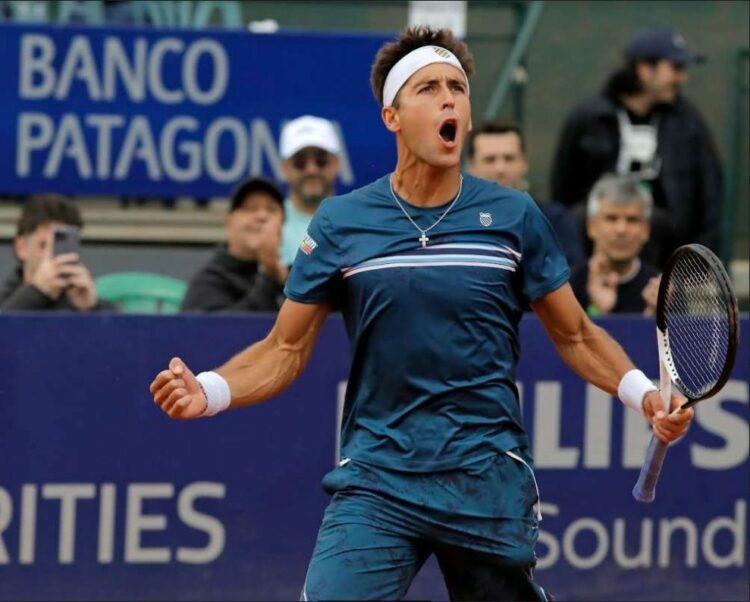 Etcheverry avanzó a octavos Etcheverry avanzó a octavos