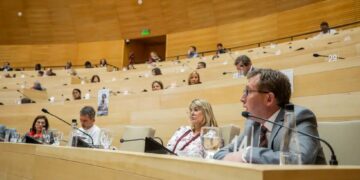 Proponen crear en las grandes ciudades una Policía Comunal