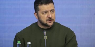 Ucrania aprobó la sexta prórroga de su ley marcial