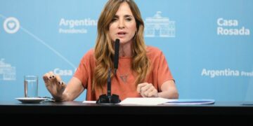 Tolosa Paz anunció la baja de 100 mil Potenciar Trabajo: «El piquete no es la contraprestación»