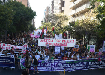 Masivo reclamo de justicia en el 8M por las víctimas de femicidios