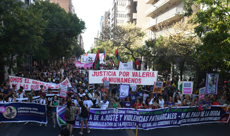 Masivo reclamo de justicia en el 8M por las víctimas de femicidios