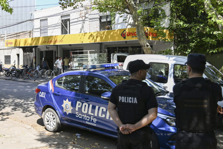 Relacionan el ataque a la familia Messi con un enfrentamiento interno en “Los Monos”