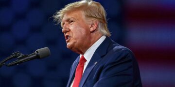 Trump anticipa que será detenido y convocó a protestas en su defensa