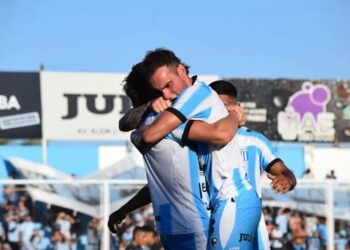Racing venció a Deportivo Madryn y sumó su primera victoria de local