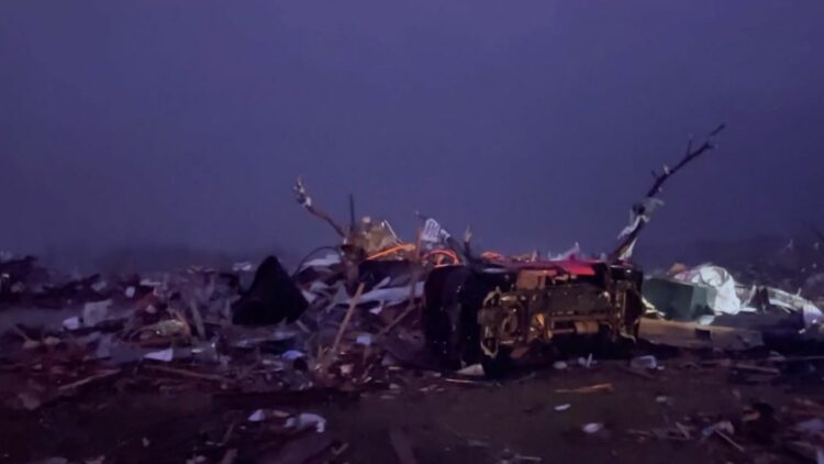 Al menos 21 muertos por un tornado y tormentas en Misisipi