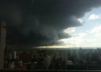 Alerta por temperaturas elevadas y tormentas en Córdoba