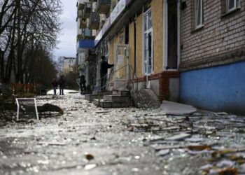 Rusia afirma que ya rodea a Bajmut, mientras Ucrania recibe un nuevo respaldo de Alemania y EE.UU.