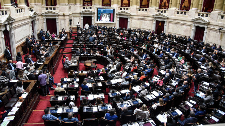 Diputados convirtió en ley una modificación de la Ley de Sangre