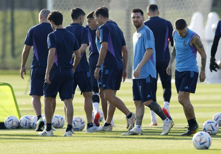 Soccer Football - FIFA World Cup Qatar 2022 - Argentina Training - Qatar University Training Site 3, Doha, Qatar - November 21, 2022 Argentina's Lionel Messi with teammates during training REUTERS/Albert Gea