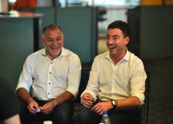 Según una encuesta Juez y De Loredo lideran la intención de voto para gobernador e intendente