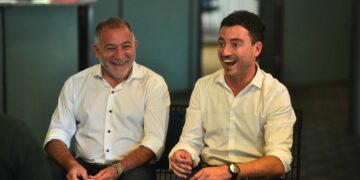 Según una encuesta Juez y De Loredo lideran la intención de voto para gobernador e intendente