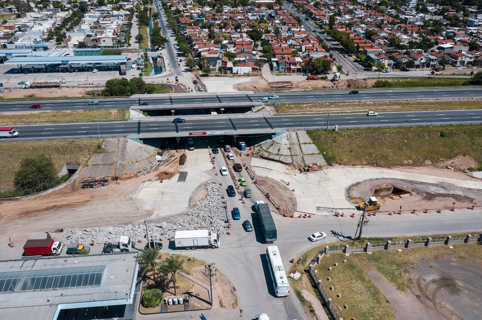 Redireccionan el tránsito por obras viales en el distribuidor Capdevila