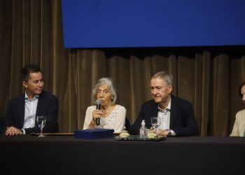 La digitalización de actas de nacimiento, una nueva esperanza para las Abuelas