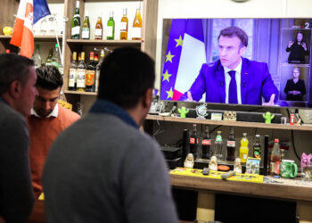 Macron: “Si hay que asumir la impopularidad, la asumiré”