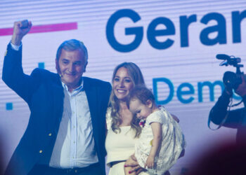 El titular de la UCR, Gerardo Morales, lanzó su precandidatura presidencial