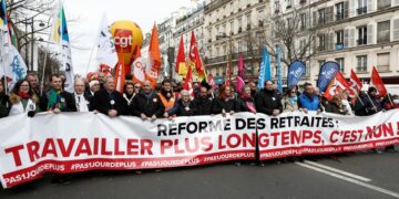 Semana clave en Francia en la pulseada entre Macron y los trabajadores