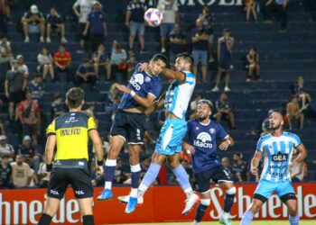 Racing no pasó del empate ante Independiente Rivadavia