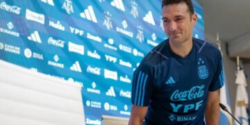 El uno por uno de Scaloni: Messi, Papu Gómez, Garnacho y Retegui