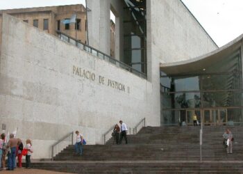 En menos de un mes, otro ordenanza fue detenido por pedido de coimas en Tribunales II