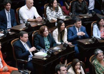 Fuertes críticas desde Córdoba al mensaje del jefe de Estado