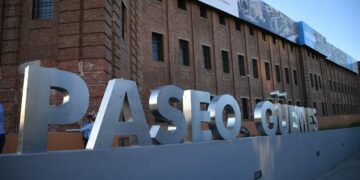 Inauguraron el Paseo Güemes donde funcionaba la cárcel de Encausados