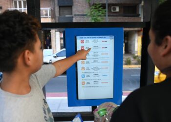 Quedó habilitado el Sólo Bus en la avenida Chacabuco y así funciona