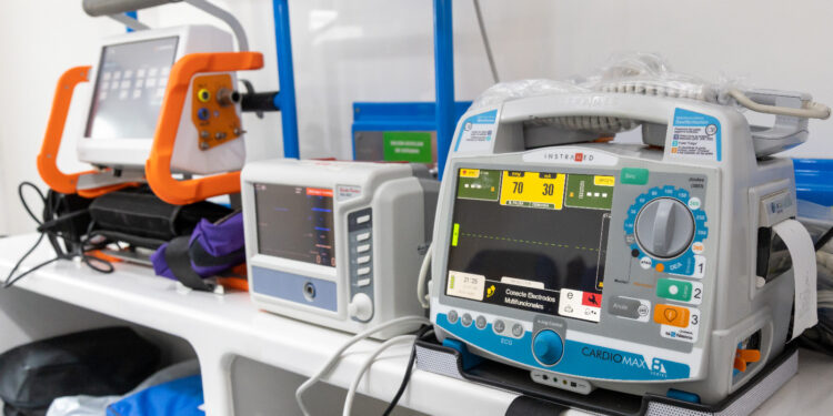 Así son por dentro las ambulancias que incorporarán los hospitales municipales de Pronta Atención