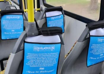 Los pasajeros de la línea A1 de Tamse podrán leer un libro durante su viaje