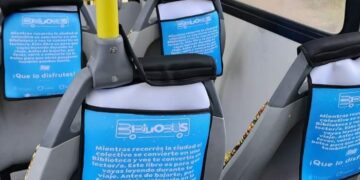 Los pasajeros de la línea A1 de Tamse podrán leer un libro durante su viaje