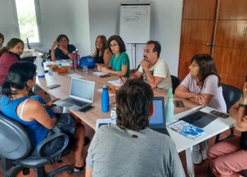 Docentes universitarios paran el jueves por mejoras salariales
