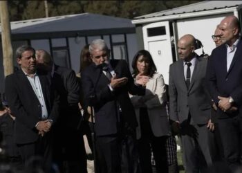 Fernández desde Rosario: «Hay que llegar hasta el hueso»