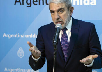 Recrudecen las internas en el FdT por el “operativo clamor”