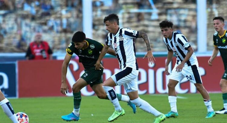 Un empate que no le sirve a ninguno. Talleres igualó 1-1 con Defensa y Justicia