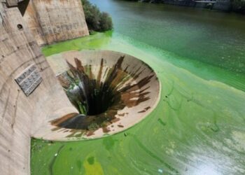 El dique San Roque, al borde de colmarse tras el temporal
