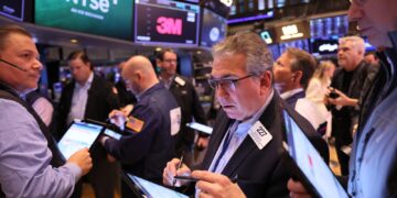 EE.UU. afronta la segunda mayor quiebra bancaria de su historia